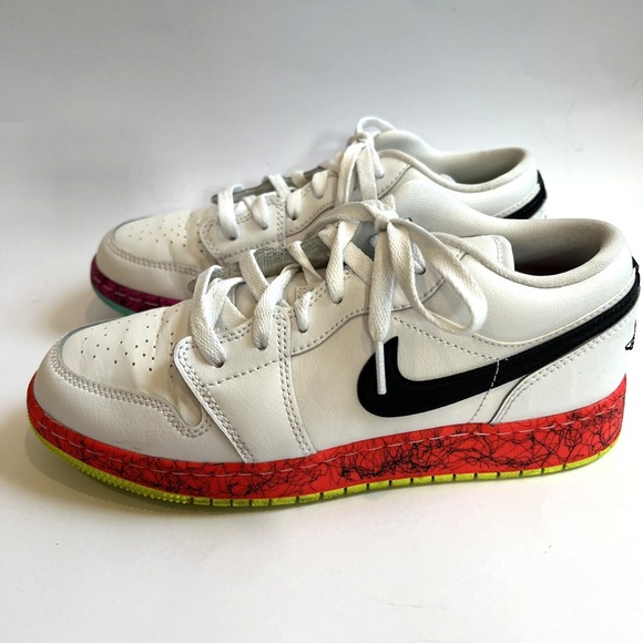 Nike Air Jordan 1 Retro Low GS Grades \